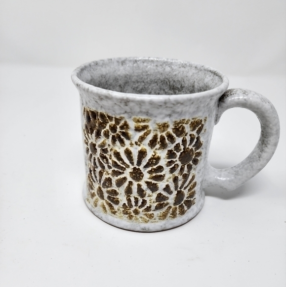Coffee Tea Brown Tan Floral Pattern Pottery Mug Set New Without Tags - Picture 8 of 13
